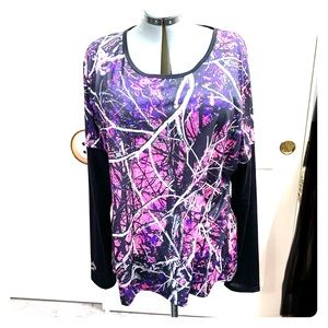 Muddy Girl long sleeved shirt.